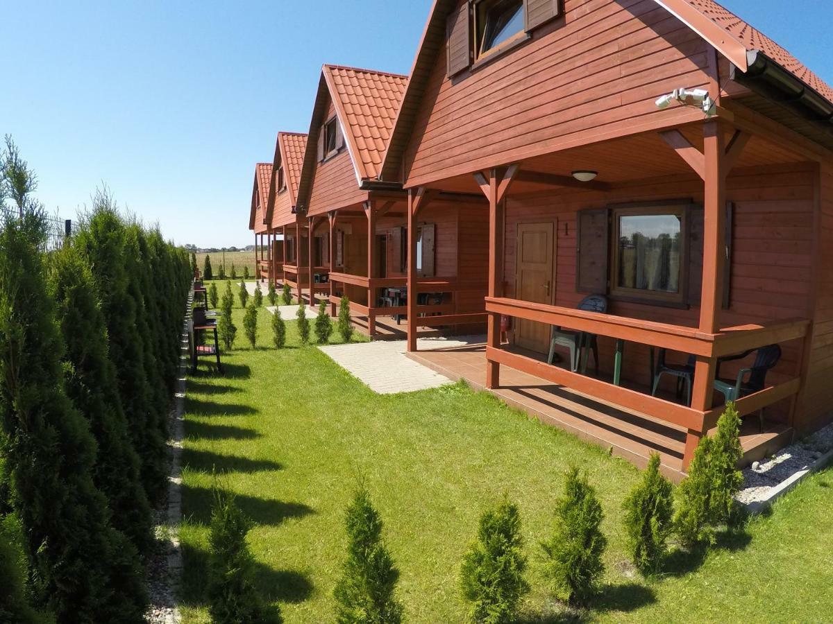 Domki Letniskowe Holiday Ustronie Morskie Exterior photo