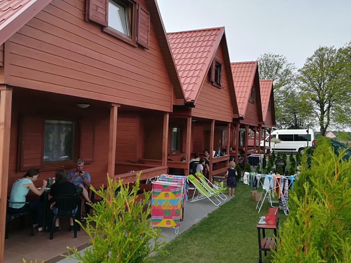 Domki Letniskowe Holiday Ustronie Morskie Exterior photo